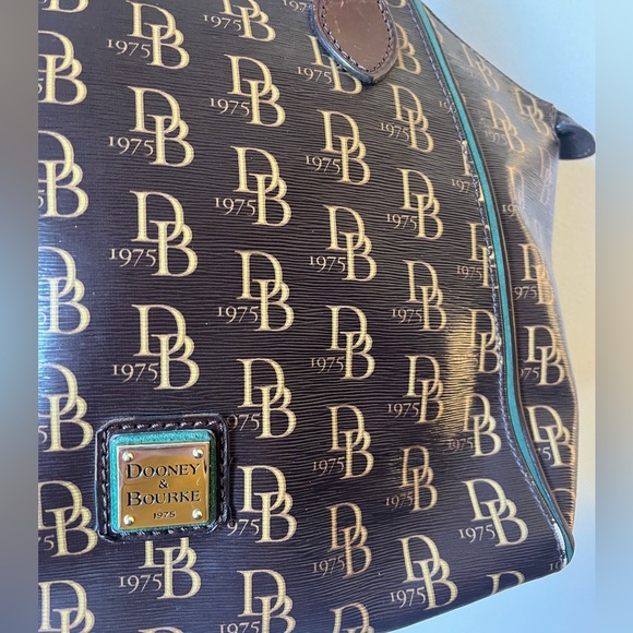 Dooney & Bourke Bag - Picture 2 of 8